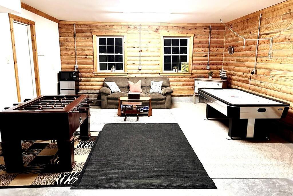One Of A Kind Rustic Log Cabin Near Bryce Resort - Large Game Room - Fire Pit - Large Deck - Bbq Basye ภายนอก รูปภาพ