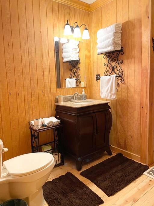 One Of A Kind Rustic Log Cabin Near Bryce Resort - Large Game Room - Fire Pit - Large Deck - Bbq Basye ภายนอก รูปภาพ