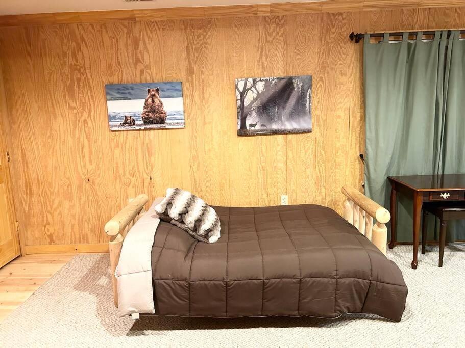 One Of A Kind Rustic Log Cabin Near Bryce Resort - Large Game Room - Fire Pit - Large Deck - Bbq Basye ภายนอก รูปภาพ