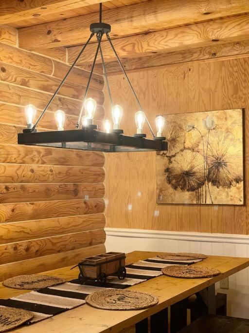 One Of A Kind Rustic Log Cabin Near Bryce Resort - Large Game Room - Fire Pit - Large Deck - Bbq Basye ภายนอก รูปภาพ